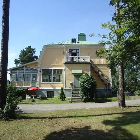 Hotel Maentyluodon Pori